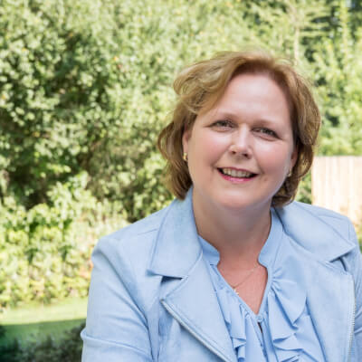 Martini, Renate Renate Martini